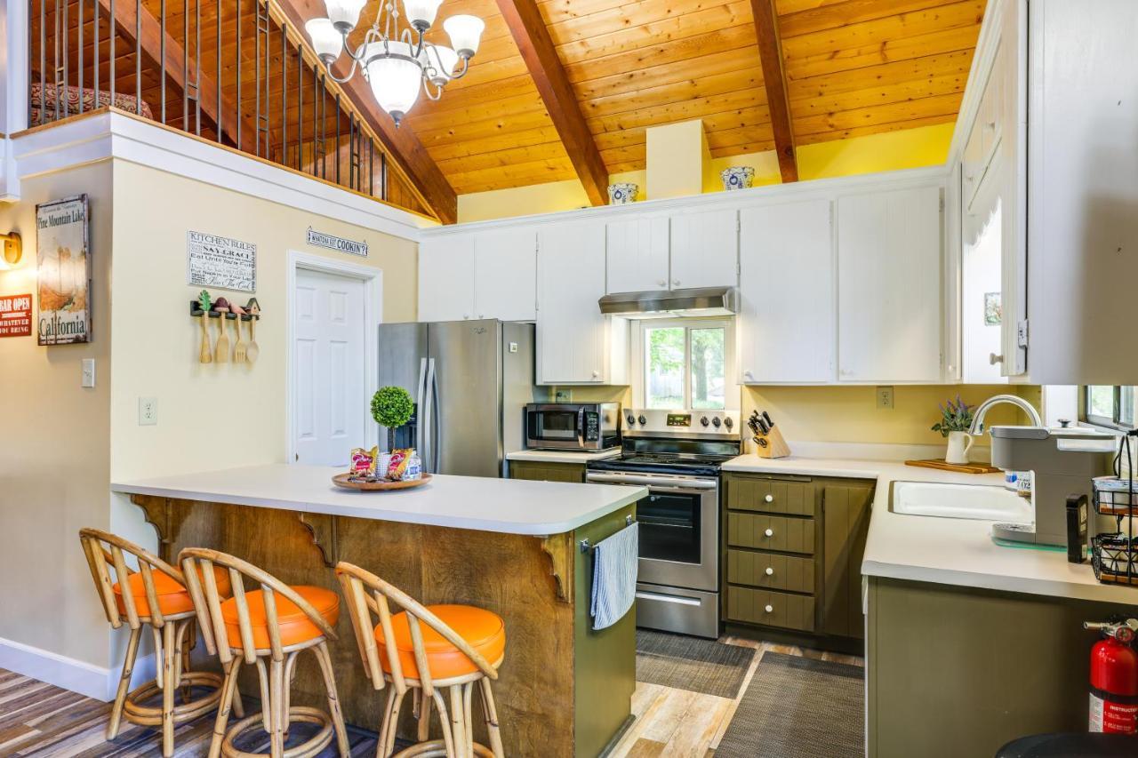 Groveland Home - Walk To Pine Mountain Lake! Exterior photo