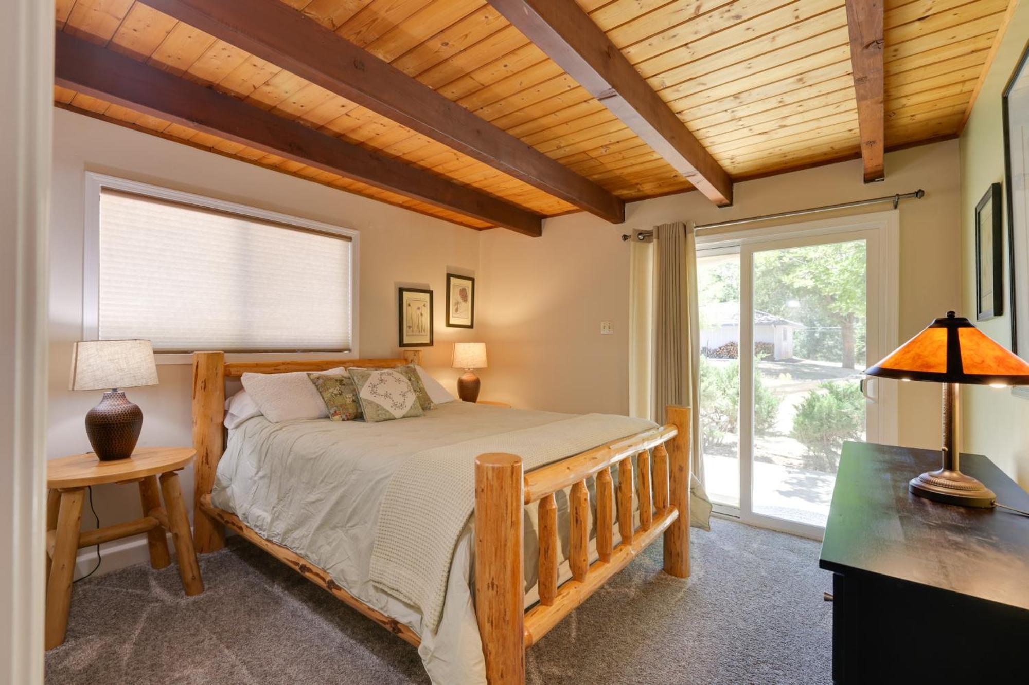 Groveland Home - Walk To Pine Mountain Lake! Exterior photo